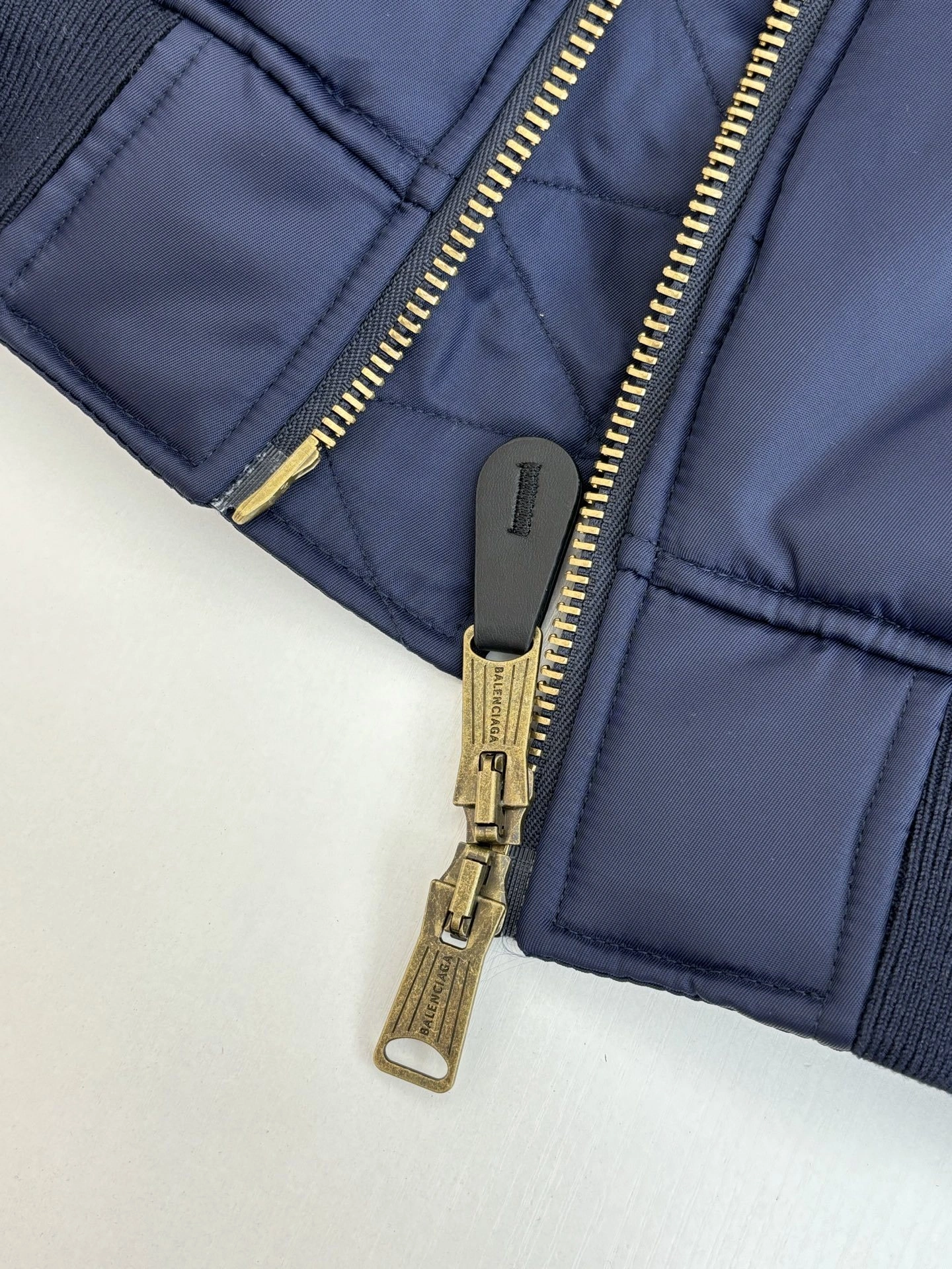 wg.luxury-- 218593i16 padded jacket item:E-F363I0635